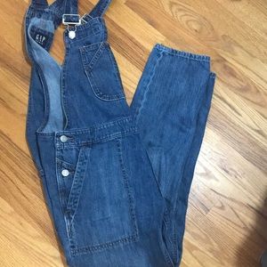 Gap overalls